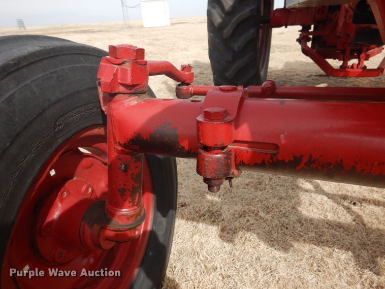 image for item DJ3012 International Farmall 656 tractor