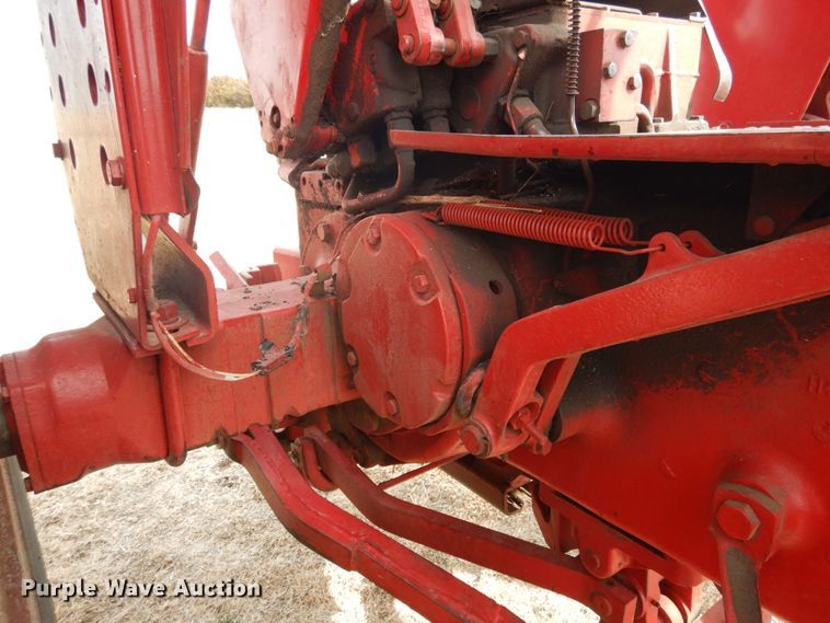 image for item DJ3012 International Farmall 656 tractor