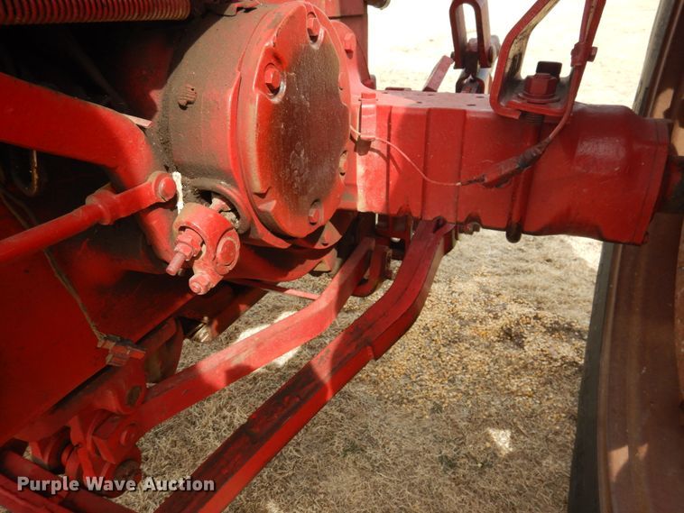 image for item DJ3012 International Farmall 656 tractor