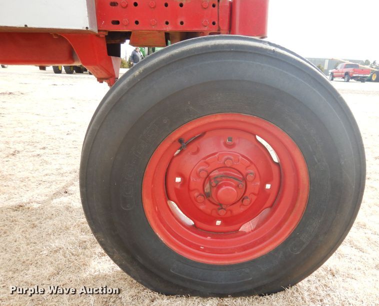 image for item DJ3012 International Farmall 656 tractor