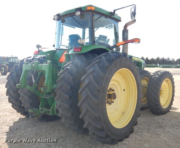 image for item DJ3013 2002 John Deere 8520 MFWD tractor