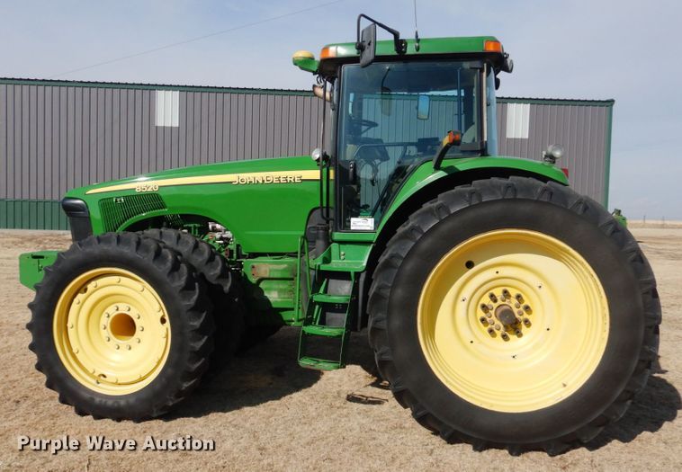 image for item DJ3013 2002 John Deere 8520 MFWD tractor