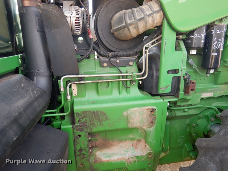 image for item DJ3013 2002 John Deere 8520 MFWD tractor