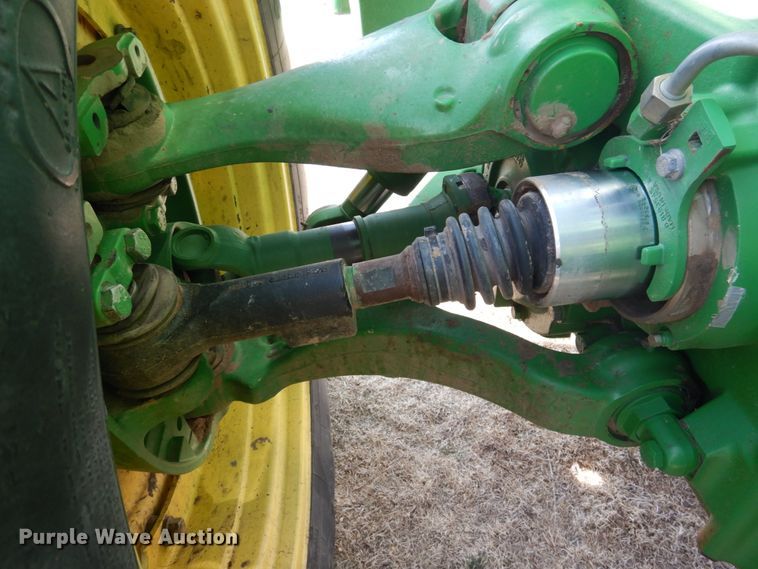 image for item DJ3013 2002 John Deere 8520 MFWD tractor