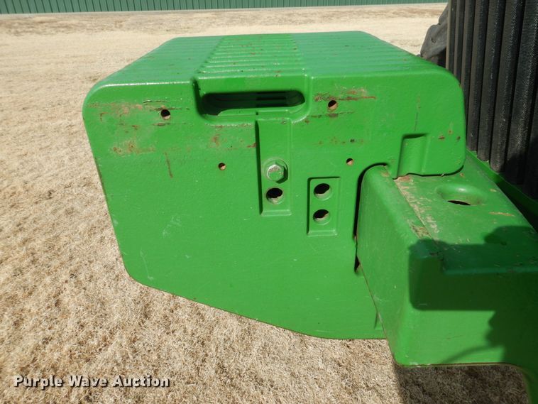 image for item DJ3013 2002 John Deere 8520 MFWD tractor