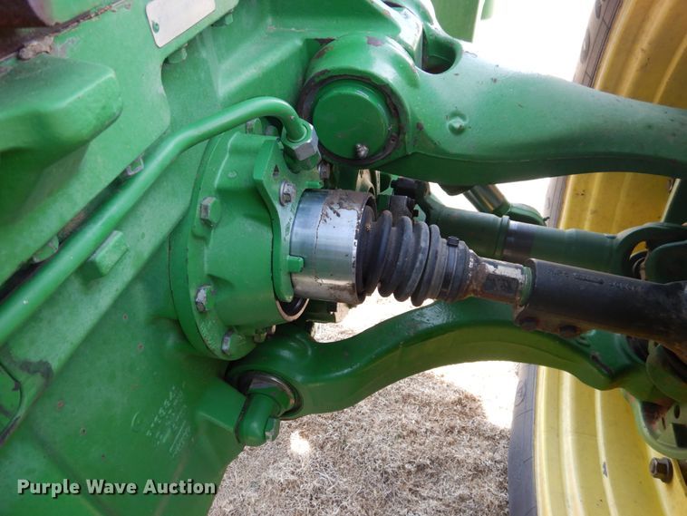 image for item DJ3013 2002 John Deere 8520 MFWD tractor