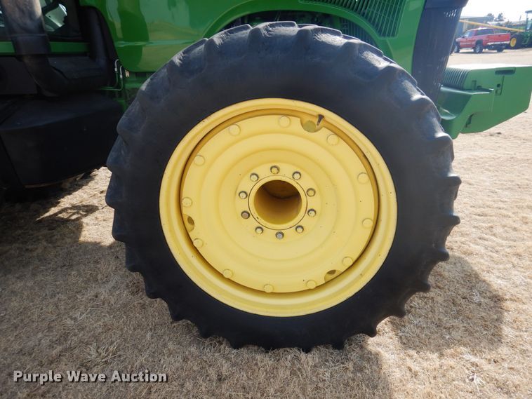 image for item DJ3013 2002 John Deere 8520 MFWD tractor