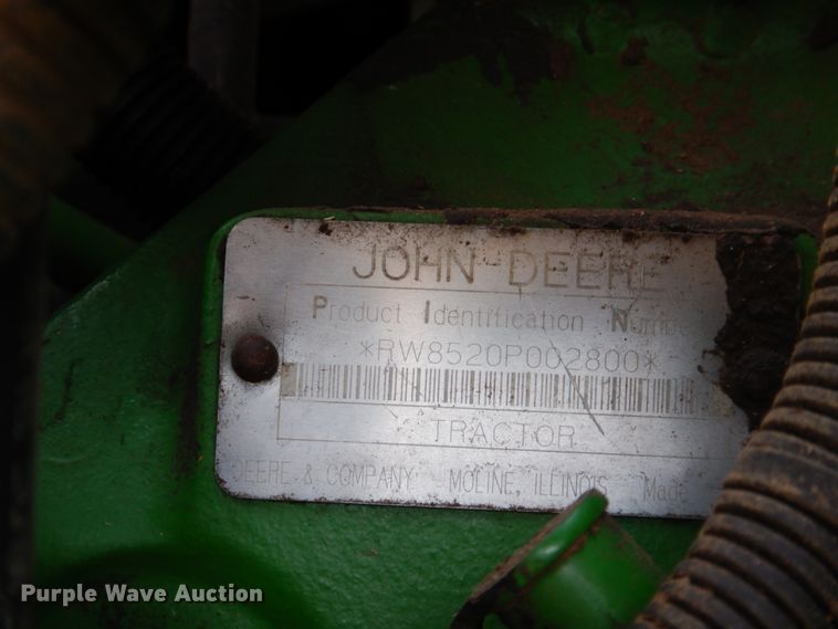 image for item DJ3013 2002 John Deere 8520 MFWD tractor