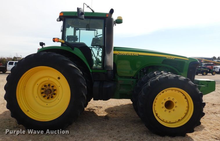 image for item DJ3015 2005 John Deere 8520 MFWD tractor