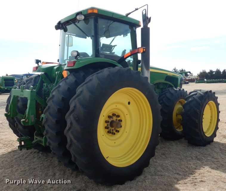image for item DJ3015 2005 John Deere 8520 MFWD tractor