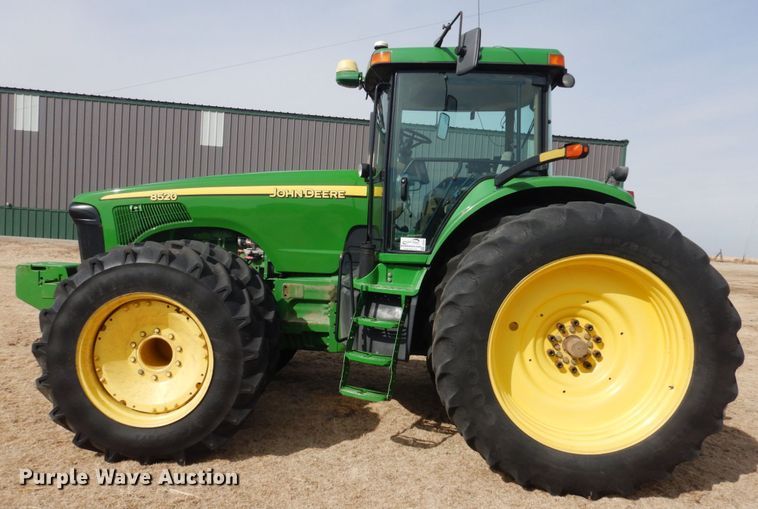 image for item DJ3015 2005 John Deere 8520 MFWD tractor