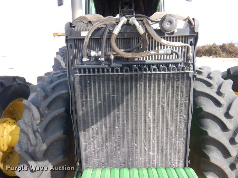 image for item DJ3015 2005 John Deere 8520 MFWD tractor