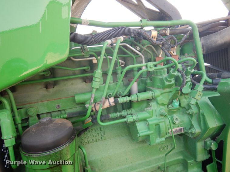 image for item DJ3015 2005 John Deere 8520 MFWD tractor