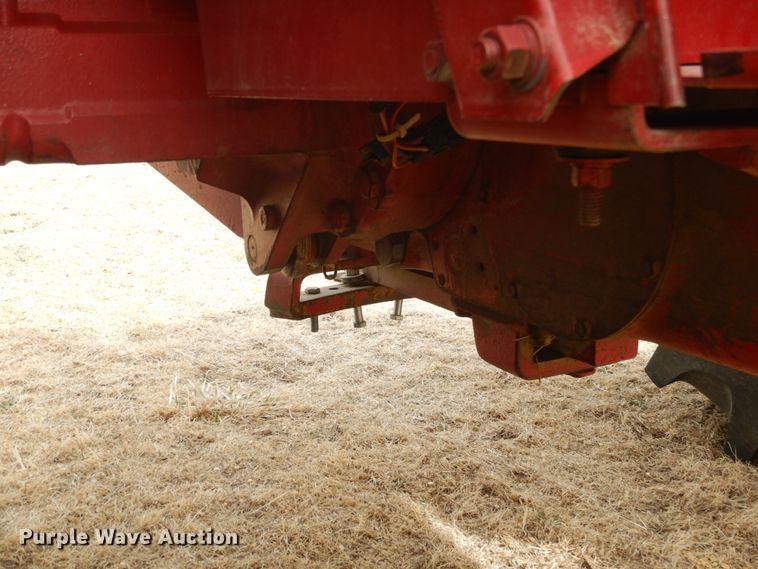 image for item DJ3017 1975 International 674 tractor