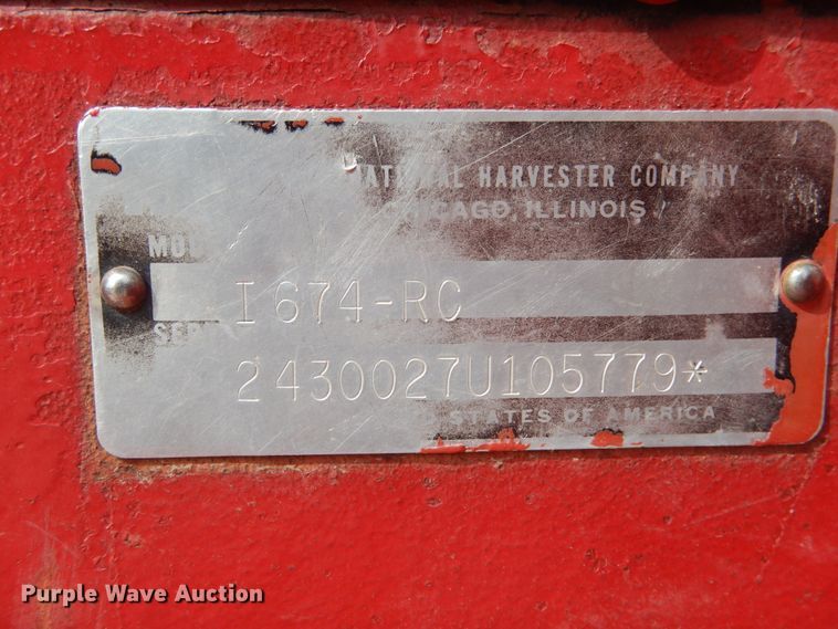 image for item DJ3017 1975 International 674 tractor