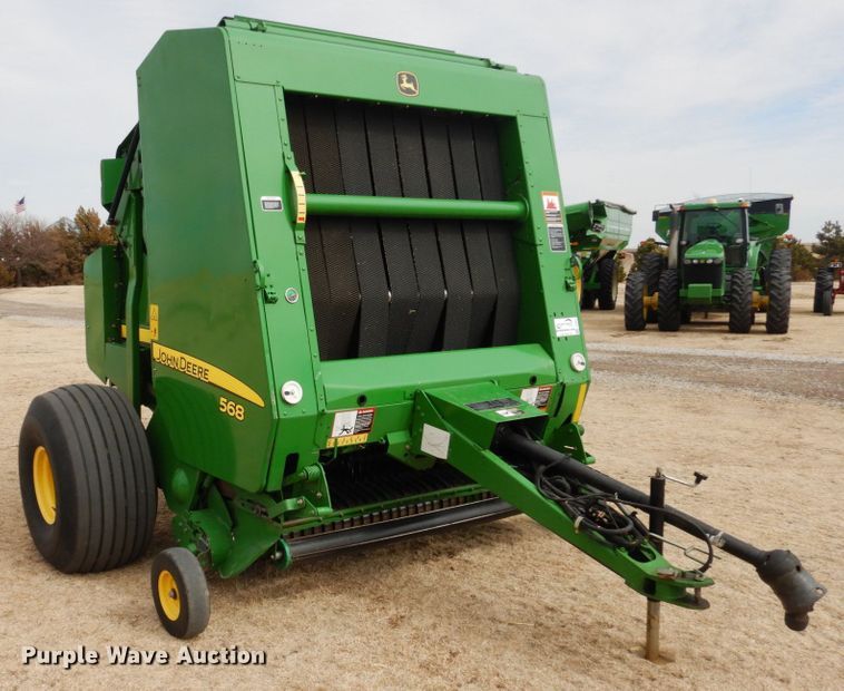 image for item DJ3018 2011 John Deere 568 round baler