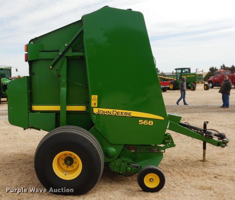 image for item DJ3018 2011 John Deere 568 round baler