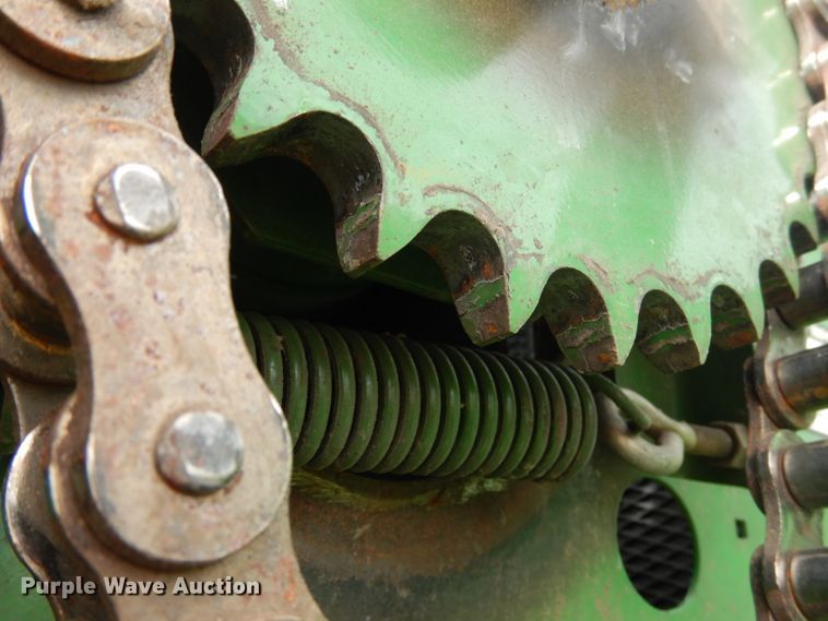 image for item DJ3018 2011 John Deere 568 round baler