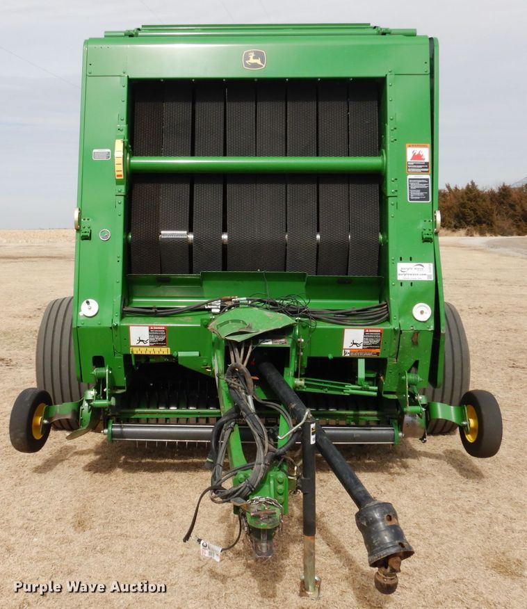 image for item DJ3019 2013 John Deere 569 Mega Wide Plus round baler
