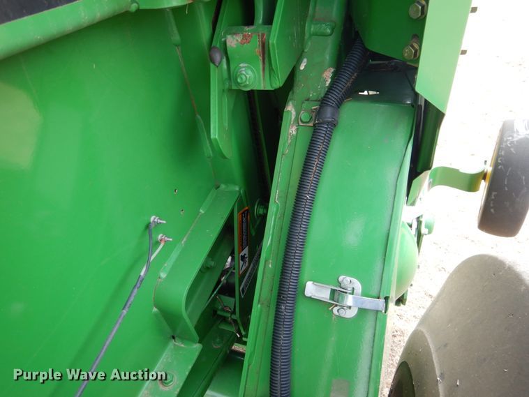 image for item DJ3019 2013 John Deere 569 Mega Wide Plus round baler