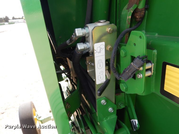 image for item DJ3019 2013 John Deere 569 Mega Wide Plus round baler