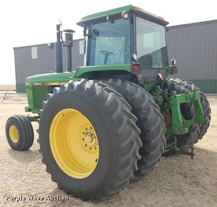 image for item DJ3020 1982 John Deere 4640 tractor