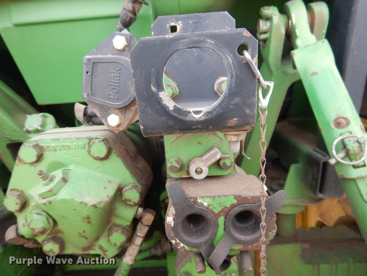 image for item DJ3020 1982 John Deere 4640 tractor