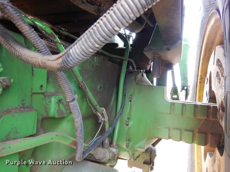 image for item DJ3020 1982 John Deere 4640 tractor