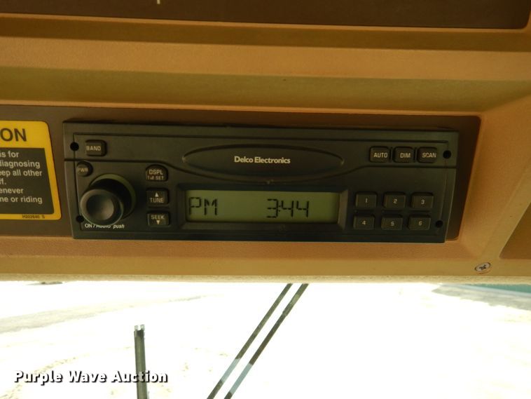 image for item DJ3022 2006 John Deere 4895 windrower