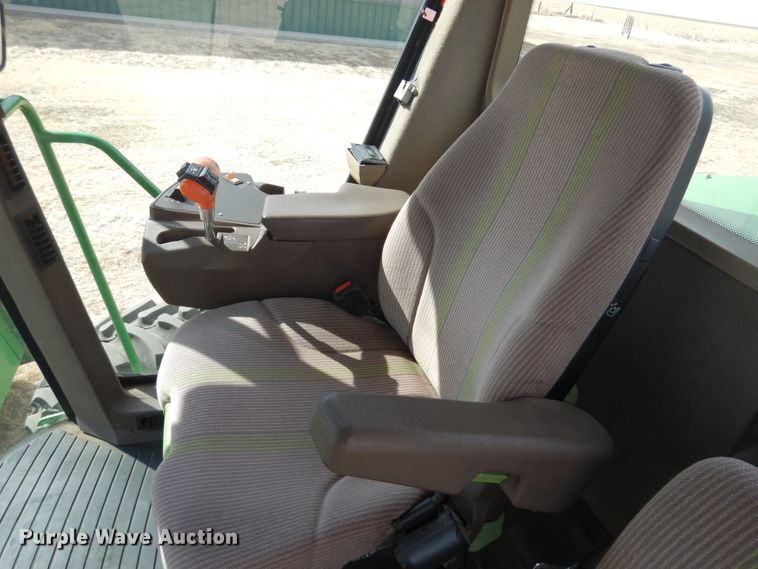 image for item DJ3022 2006 John Deere 4895 windrower