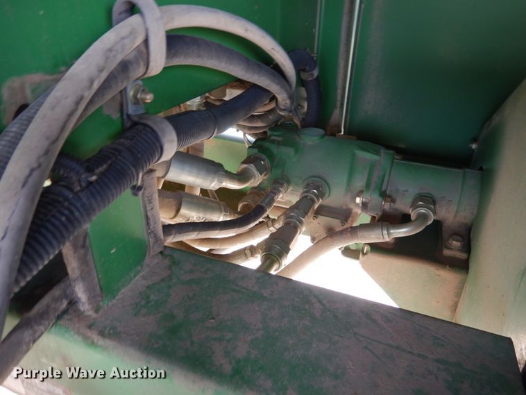 image for item DJ3022 2006 John Deere 4895 windrower