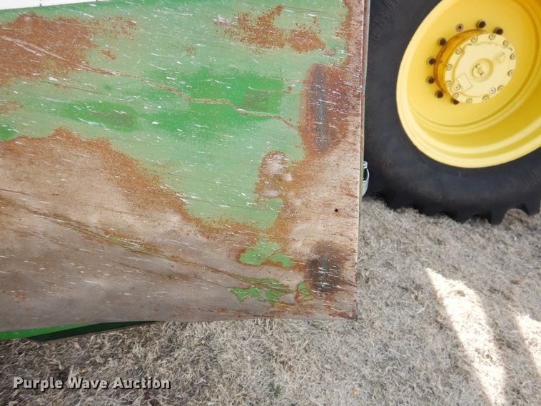 image for item DJ3022 2006 John Deere 4895 windrower