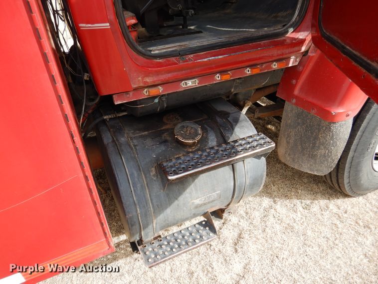 image for item DJ3023 1984 Ford 8000 service truck