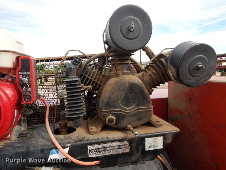 image for item DJ3023 1984 Ford 8000 service truck