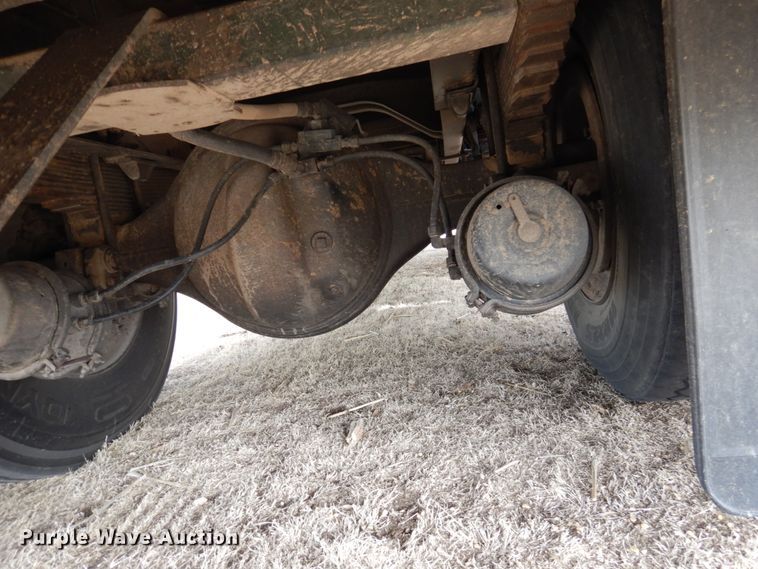 image for item DJ3023 1984 Ford 8000 service truck