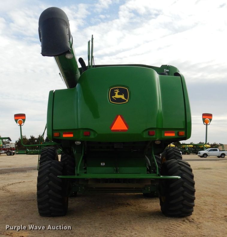 image for item DJ3026 2008 John Deere 9770 STS combine