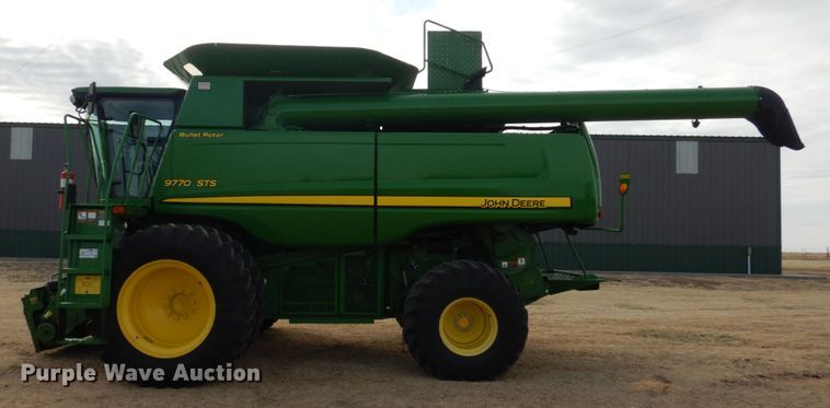 image for item DJ3026 2008 John Deere 9770 STS combine