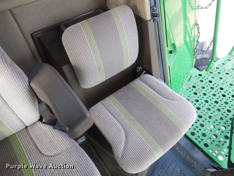 image for item DJ3026 2008 John Deere 9770 STS combine