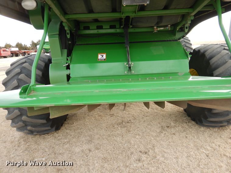image for item DJ3026 2008 John Deere 9770 STS combine