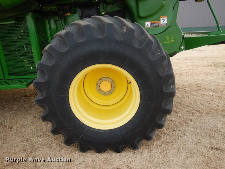 image for item DJ3026 2008 John Deere 9770 STS combine