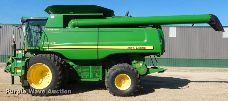 image for item DJ3027 2008 John Deere 9770 STS combine