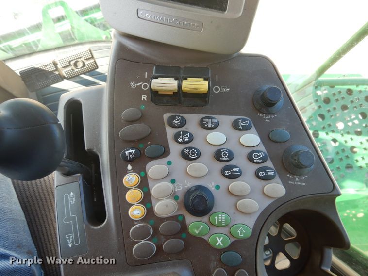 image for item DJ3027 2008 John Deere 9770 STS combine