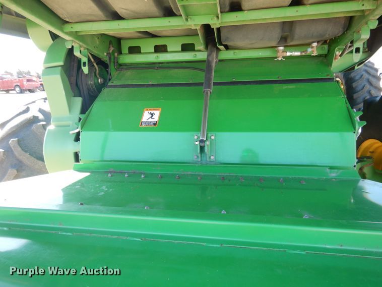 image for item DJ3027 2008 John Deere 9770 STS combine