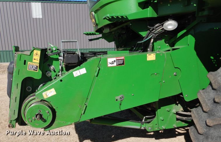 image for item DJ3027 2008 John Deere 9770 STS combine