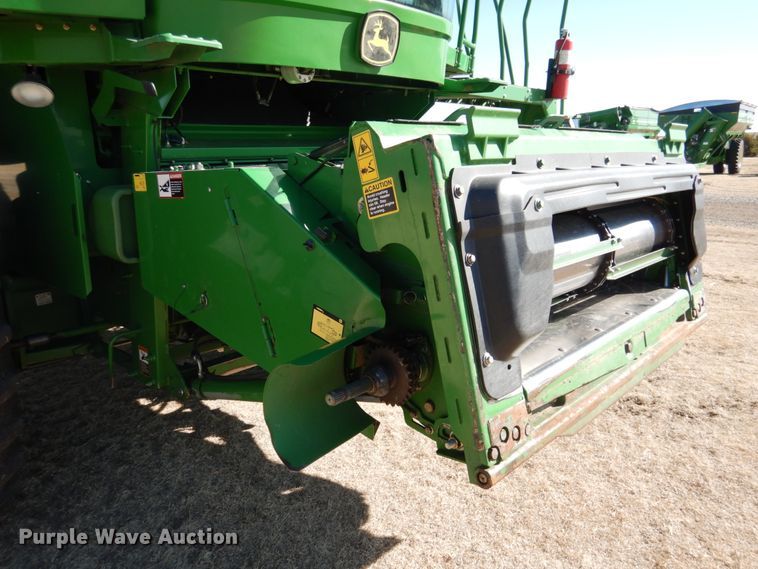 image for item DJ3027 2008 John Deere 9770 STS combine