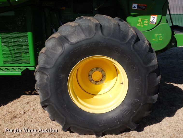 image for item DJ3027 2008 John Deere 9770 STS combine