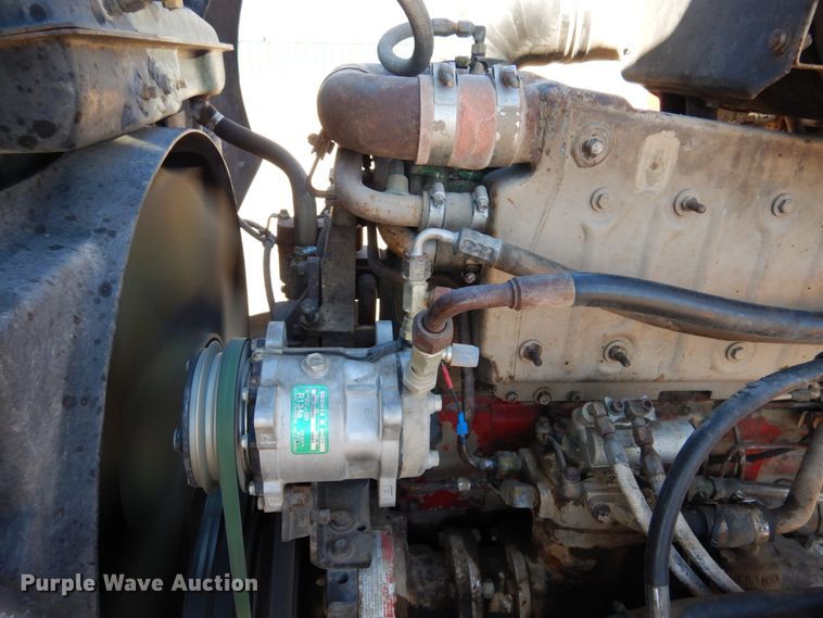 image for item DJ3028 1986 Kenworth T600A semi truck