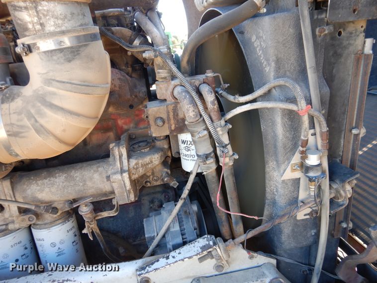 image for item DJ3028 1986 Kenworth T600A semi truck