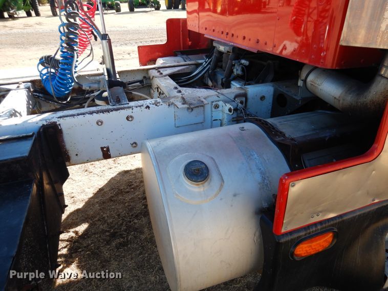 image for item DJ3028 1986 Kenworth T600A semi truck