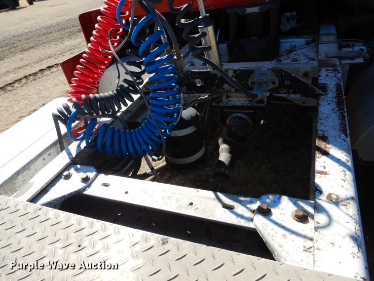 image for item DJ3028 1986 Kenworth T600A semi truck